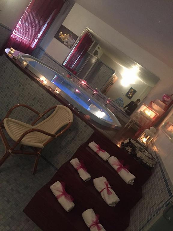 Hotel Brenta Viserbella di Rimini ภายนอก รูปภาพ