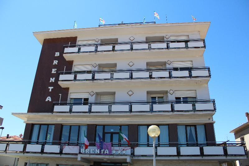 Hotel Brenta Viserbella di Rimini ภายนอก รูปภาพ