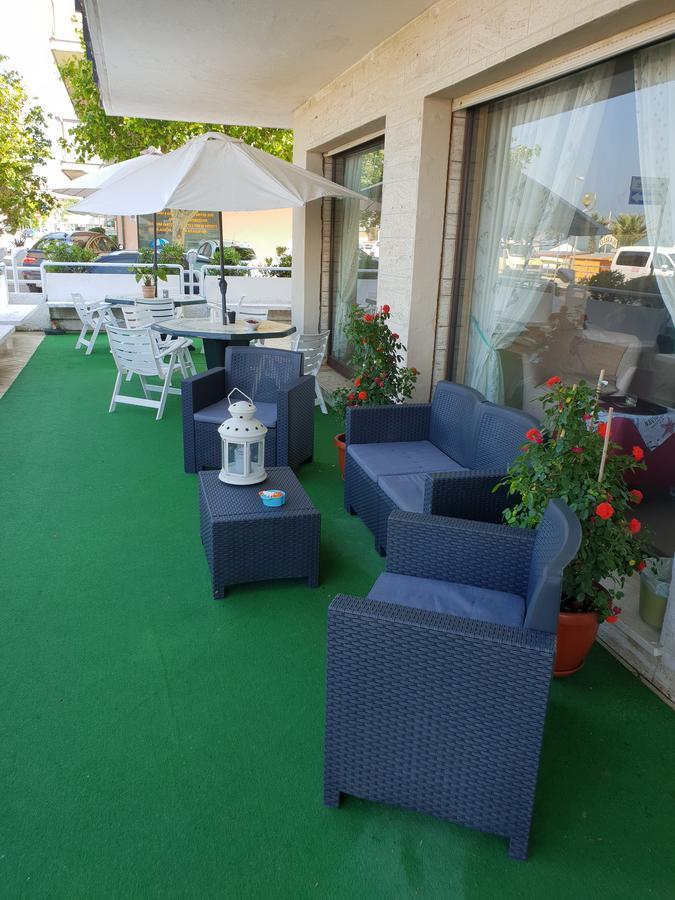 Hotel Brenta Viserbella di Rimini ภายนอก รูปภาพ