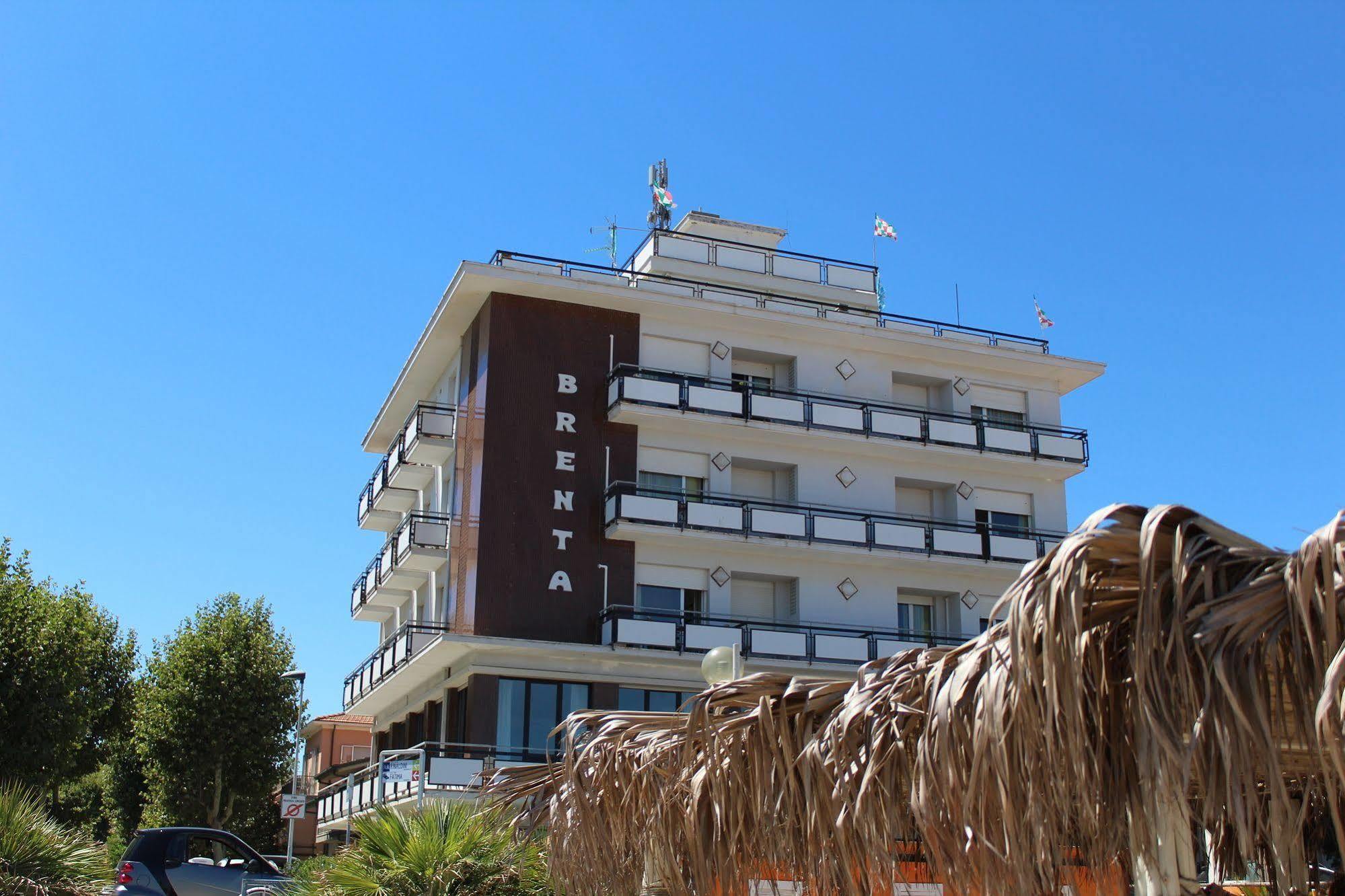 Hotel Brenta Viserbella di Rimini ภายนอก รูปภาพ